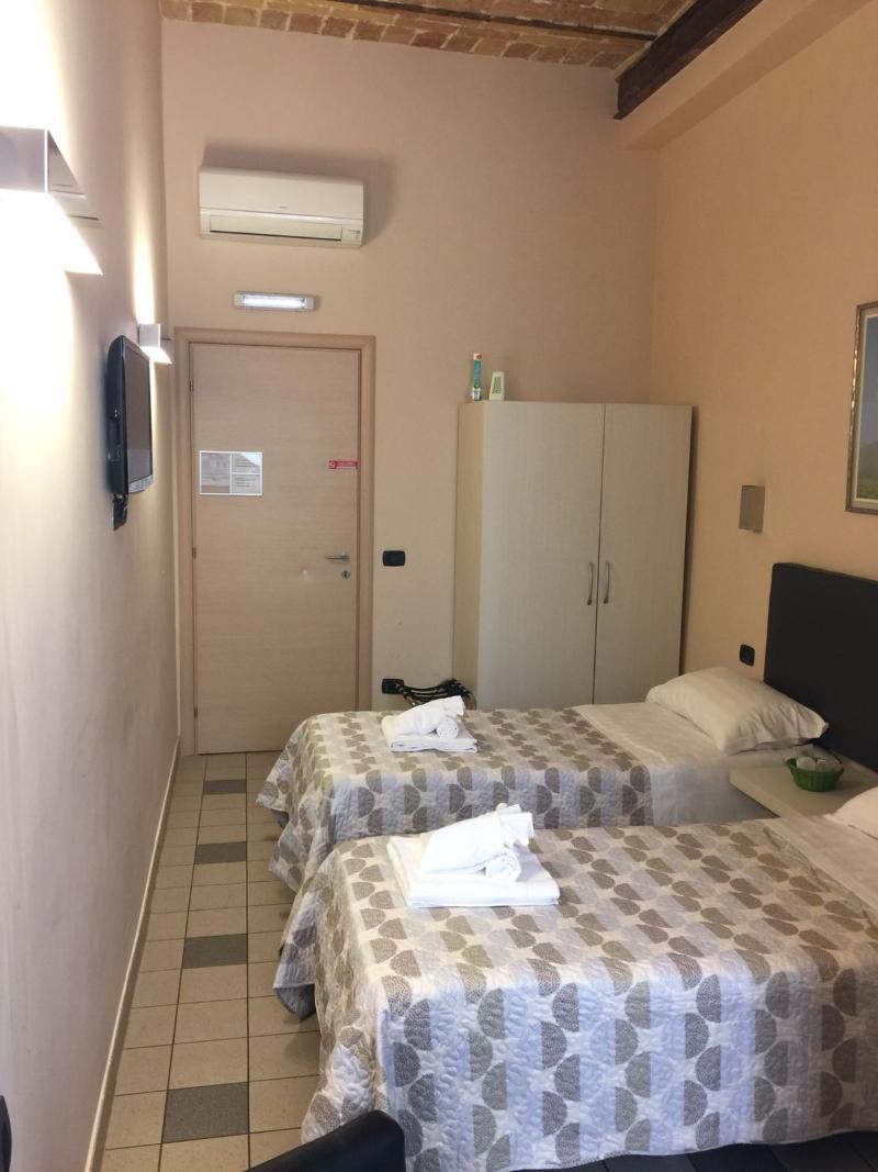 Rooms For You Roma Dış mekan fotoğraf