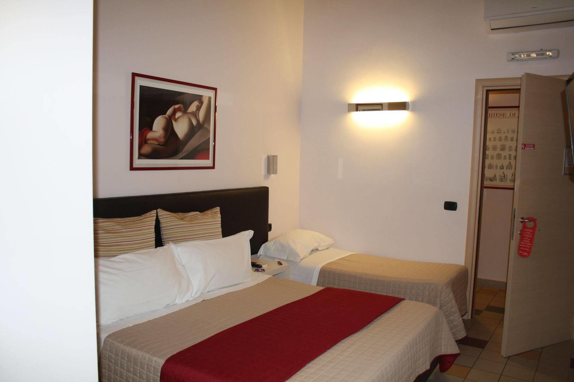 Rooms For You Roma Dış mekan fotoğraf